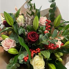 Festive Roses &amp; Lillies