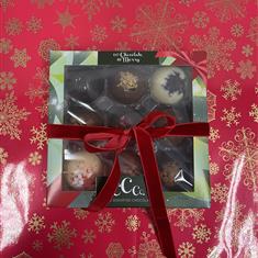 9 LUXURY SOLID CHOCOLATE DOMES